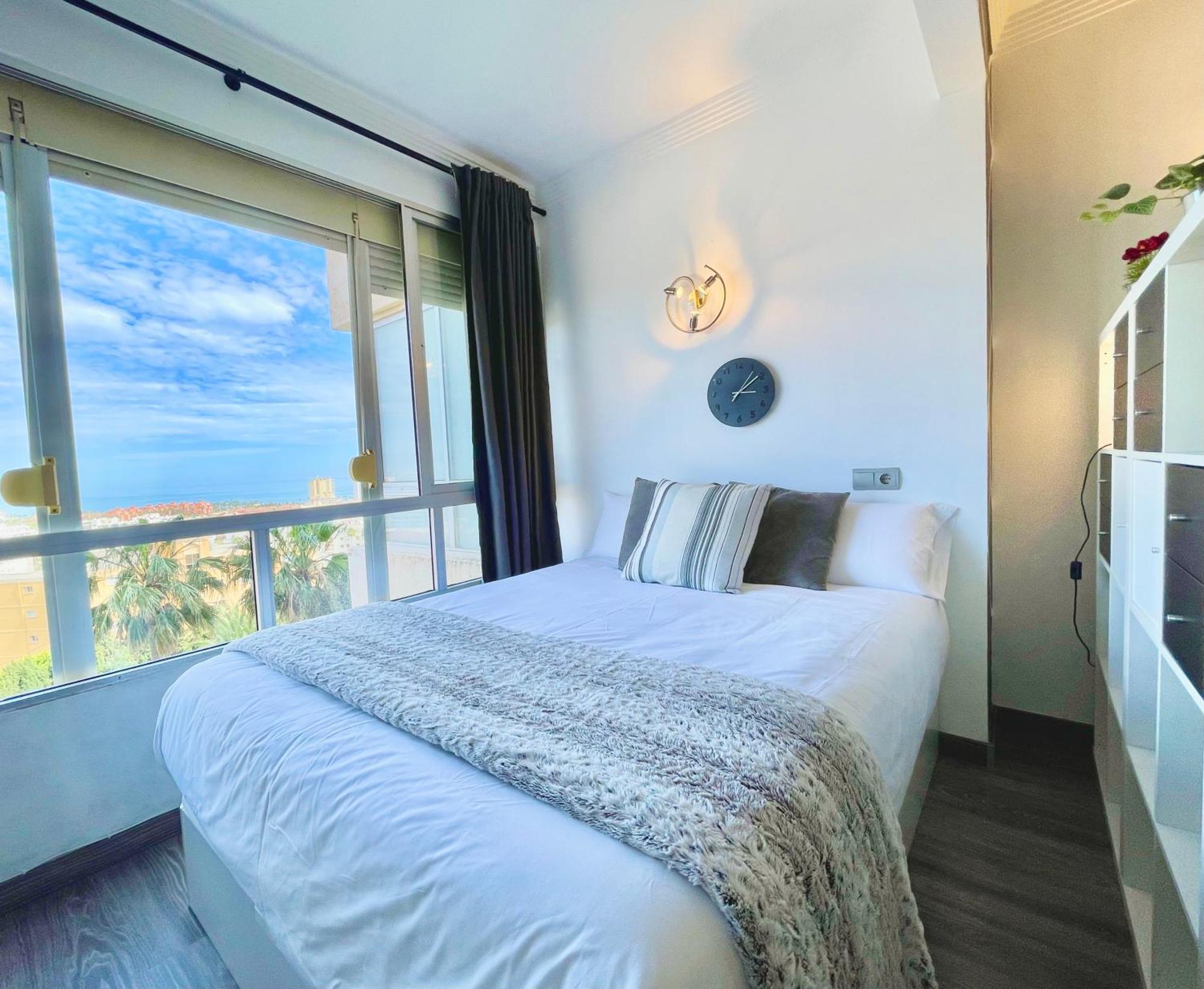 Lafrenchtouch - Moderno Y Acogedor Estudio Vista Mar Torremolinos Exterior foto